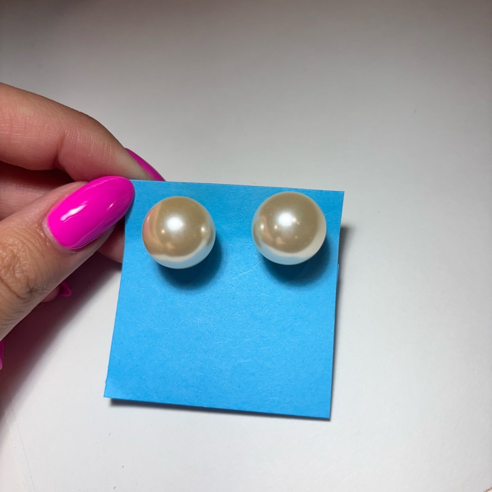 Pearl Stud Earrings